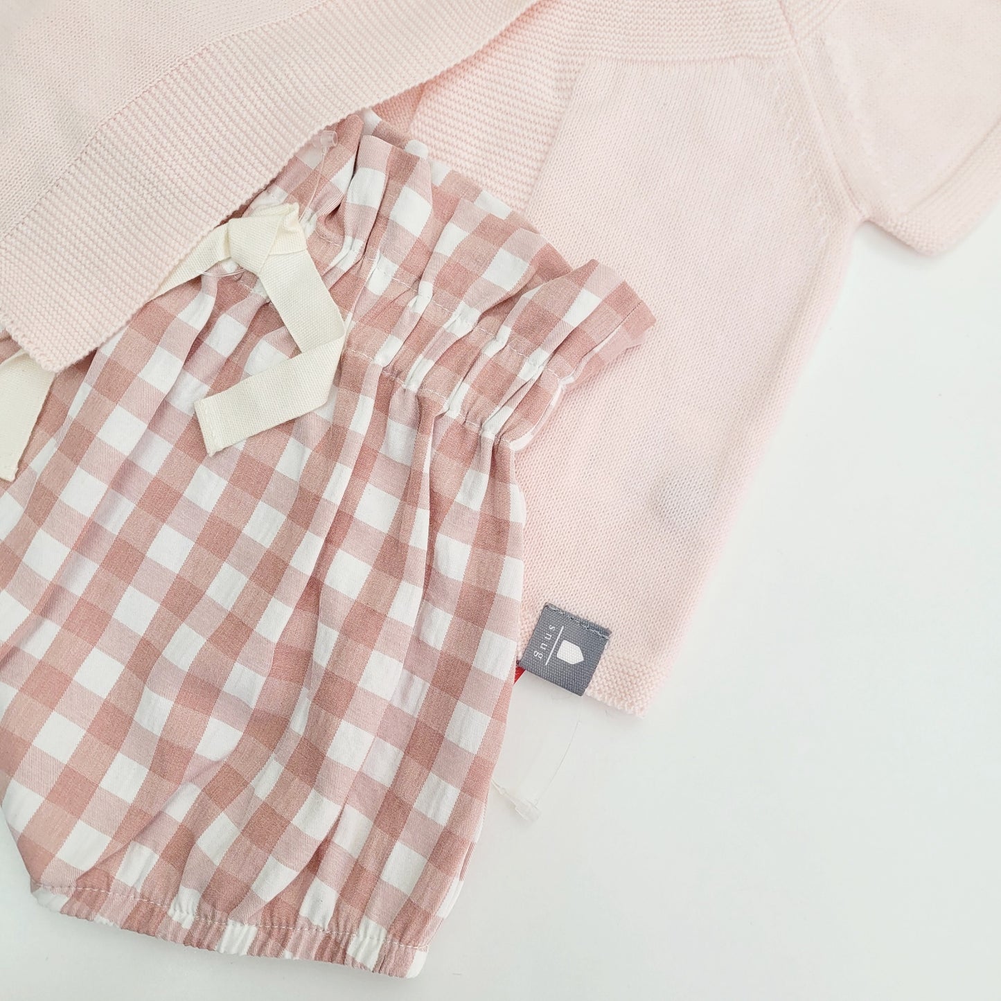 Look Camelia
