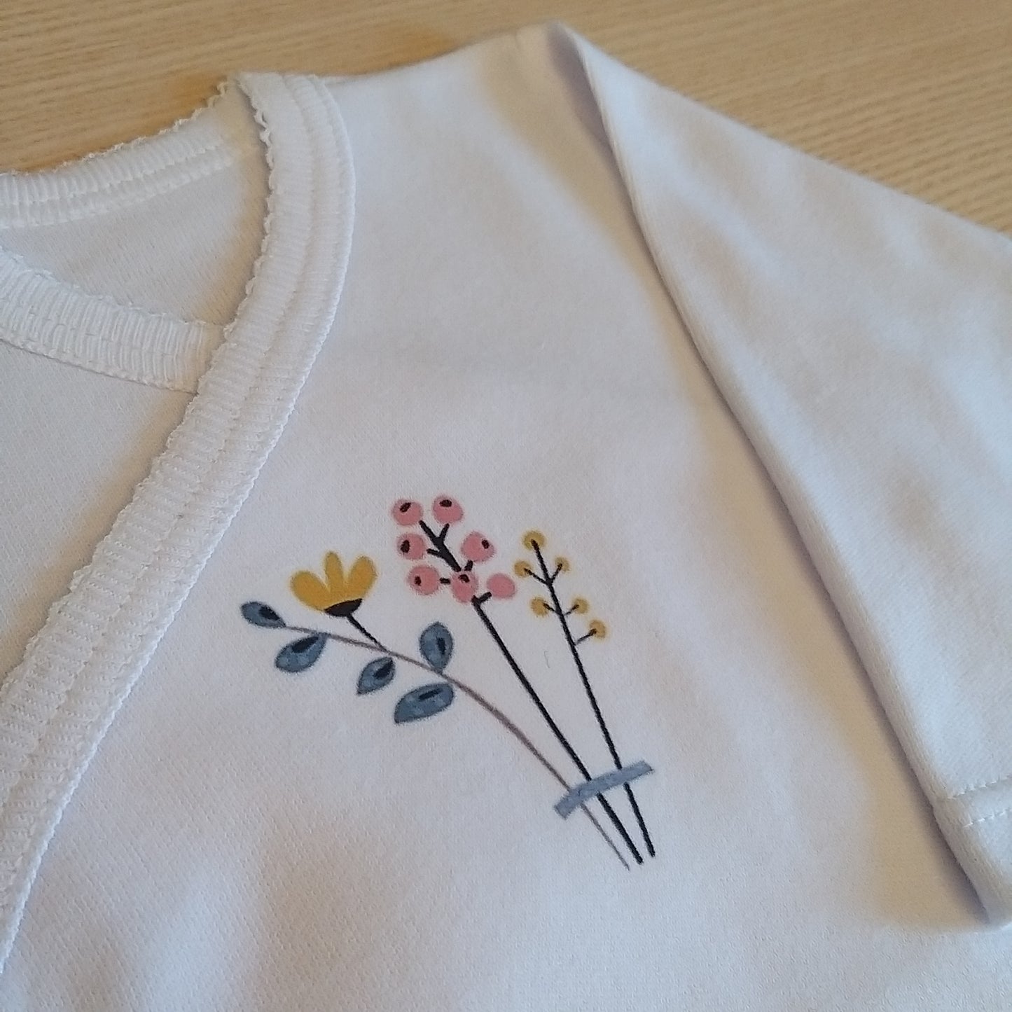 Camiseta cruzada Primavera
